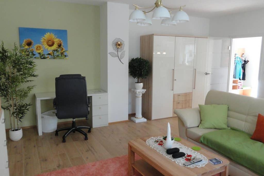 Top 2 Zi-Wohnung, 350 M Zum See Friedrichshafen Exterior photo